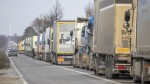 Alertă pentru românii care pleacă în vacanțe. Angajații de la vămi intră în grevă de avertisment