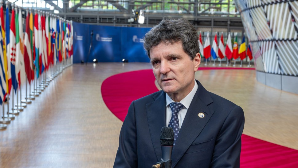 Nicușor Dan critică deciziile ANI și din justiție Ați văzut vreun partid să se jeneze să dea oameni afară. Îndemn la calm pentru oamenii care ies la protest