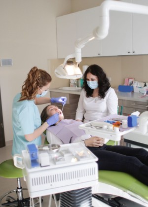 MIH  afecțiunea dentară misterioasă care afectează copiii. Avertismentul medicilor