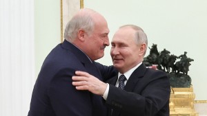 Vladimir Putin și Alexander Lukașenko discută ultimatumul lui Zelenski privind Belarusul Anunțul Kremlinului