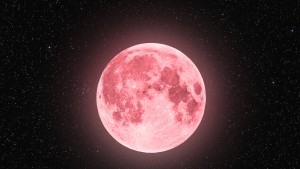 Luna Căpșună pe cerul României în această noapte. Va fi vizibilă din toate zonele țării