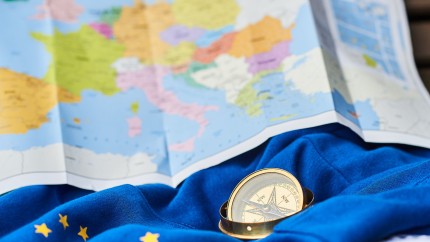 UE elaborează reglementări pentru măsuri dure în cazul în care noii membri ar încălca regulile blocului european. Schimbări privind extinderea Uniunii
