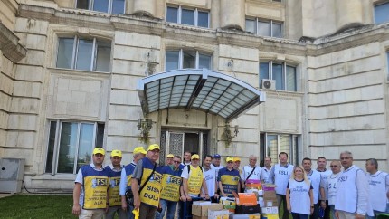 Federațiile din educație refuză participarea la așa-zisele discuții pe tema legii salarizării Nu vom gira cu prezența noastră un simplu exercițiu de imagine