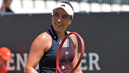 Gabriela Ruse şi Marta Kostiuk calificate în turul optimile probei feminine de dublu la Wimbledon