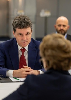 UPDATE Nicușor Dan întâlnire cu o delegație a Congresului SUA. Președintele participă alături de Mirabela Grădinaru la recepţia şi dineul oficial oferite de Erdoğan