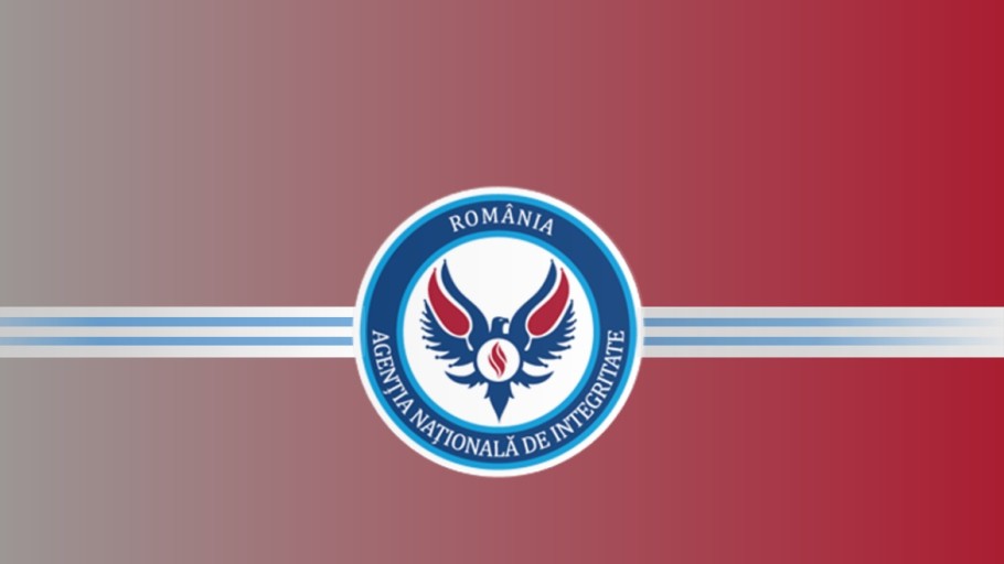Controverse legate de Legea ANI. Premierul Bolojan vrea ca declaraţiile de avere să fie publicate