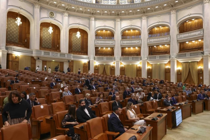 Sesiune extraordinara a Parlamentului Romaniei si sedinta comisiei pentru sanatate a Camerei Deputatilor, in Bucuresti, 27 iulie 2026. sursa foto: Inquam Photos / Octav Ganea