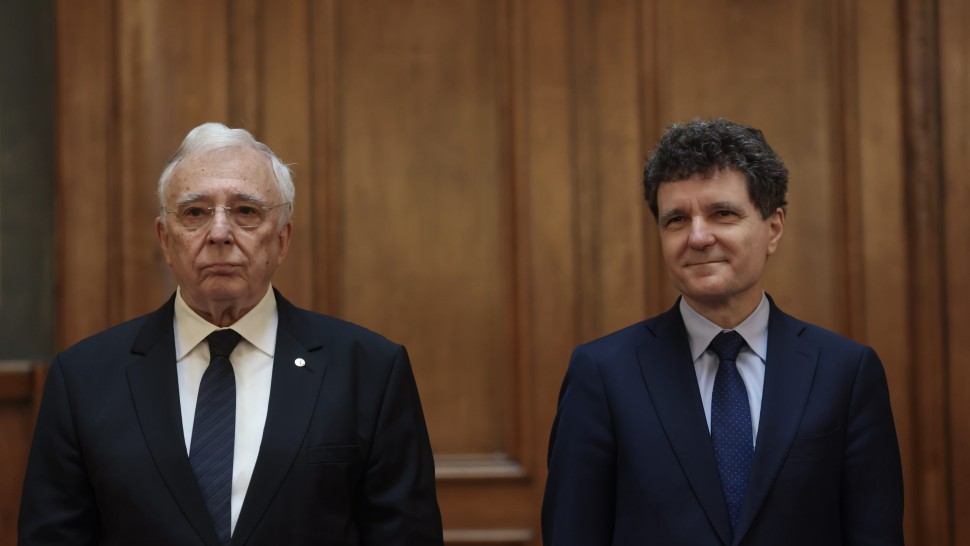 Avertisment de la BNR Datoria externă totală a crescut cu 2451 miliarde de euro până la 230 914 miliarde euro în primele luni din 2026