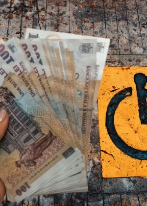 Ajutor de 1.600 de lei pentru copiii cu handicap. Cum se pot obține banii și ce acte se depun la dosar