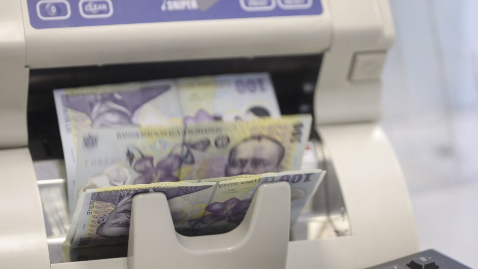 BNS avertisment după ce salariul minim a fost majorat de la 1 iulie Nu compensează nici măcar pierderea puterii de cumpărare