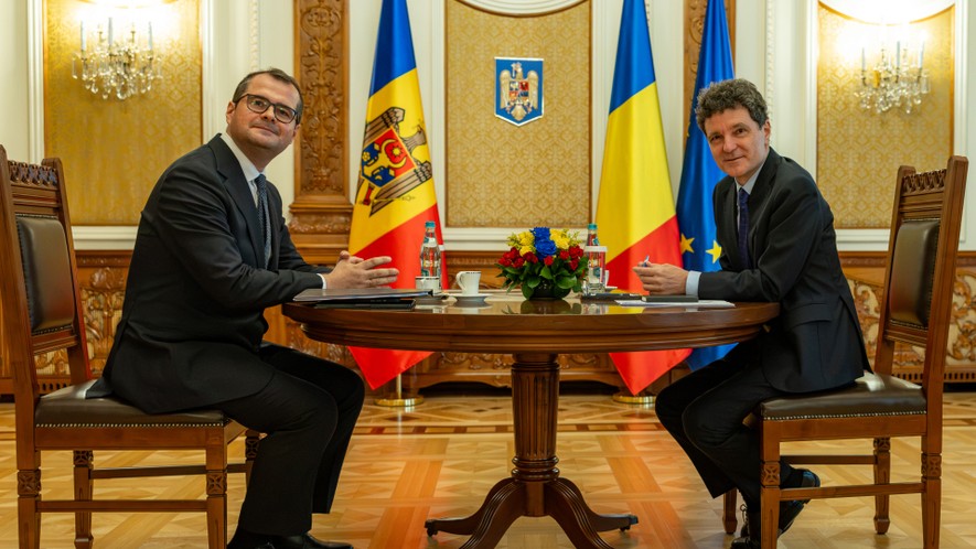 UPDATE Primele declarații oficiale. Premierul Republicii Moldova prima vizită oficială în România după instalarea în funcţie. Vasile Tofan primit la Palatul Cotroceni şi la Palatul Victoria