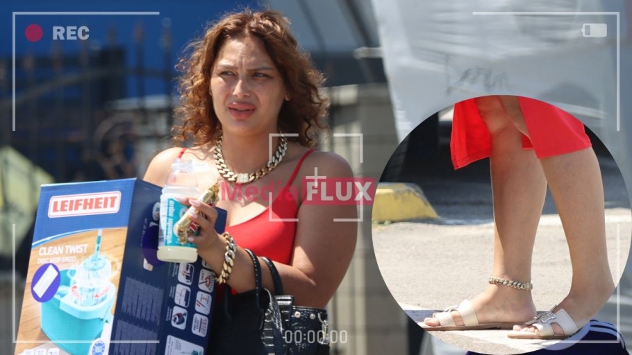 PAPARAZZI Cristina Guță la cumpărături Soția lui Nicolae Guță a ieșit din casă cu tot aurul pe ea pentru un mop FOTO și VIDEO