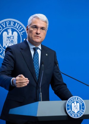 Pîslaru arată cu degetul către confederaţiile sindicale care se opun unei legi a salarizării Ar aduce creşteri la aproape 80 din sectorul public şi nu o să mai aibă această ocazie 