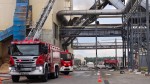 Explozie urmată de incendiu la o hală a unei fabrici de lemn din Brașov. Plan Roșu de Intervenție nu există victime VIDEO