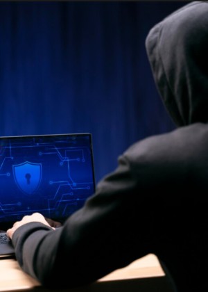 Atac cibernetic în închisori. Hackerii au vizat serviciile Administrației Naționale a Penitenciarelor