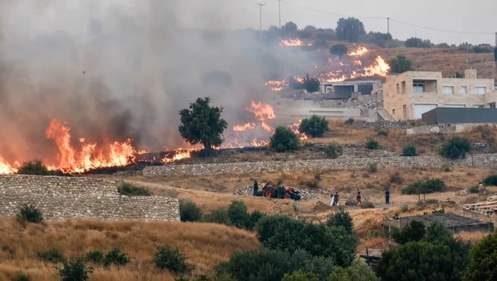 Incendii de vegetație în GreciaFoto: https://greekreporter.com/