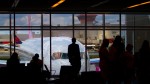 Drepturi noi pentru cei care călătoresc cu avionul. Parlamentul European votează beneficii privind bagajul sau anularea zborurilor