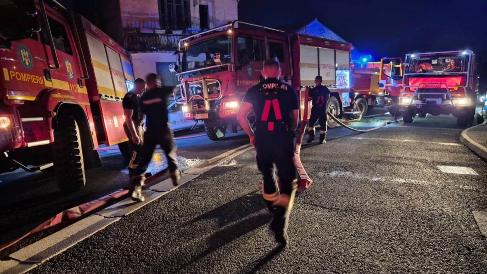 Pompierii români misiune de sprijin a francezilor pentru stingerea incendiilor de pădure din sudul țării
