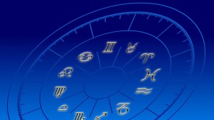Horoscopul weekendului 1-2 august 2026. Ce rezervă astrele pentru fiecare zodie