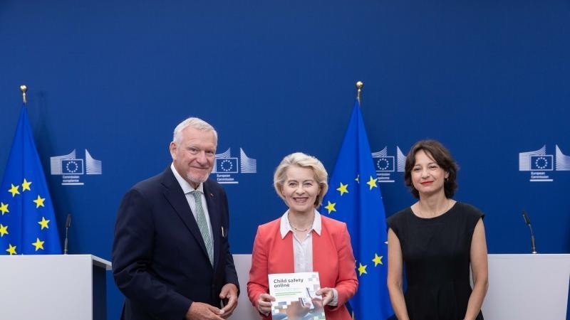Raport european privind siguranța copiilor în mediul online Riscurile pentru sănătatea fizică și mentală sunt extinse