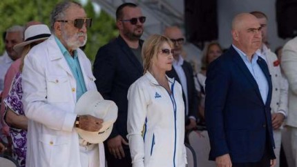 Sala de gimnastică Nadia Comăneci inaugurată la Otopeni în compania Nadiei Comăneci și a lui Ion Ţiriac. 50 de ani de când perfecțiunea a schimbat istoria