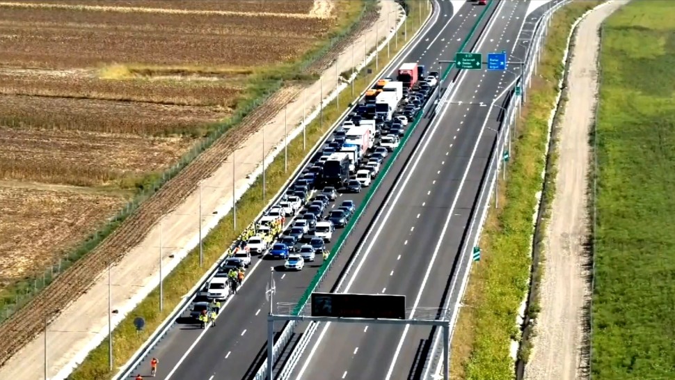 Autostrada Moldovei ajunge până la Bacău. S-au deschis încă 47 de km pe A7 Video