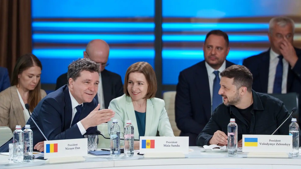 Nicuşor Dan şi Volodimir Zelenski invitaţi de Maia Sandu la manifestările dedicate celor 35 de ani de independenţă a R.Moldova
