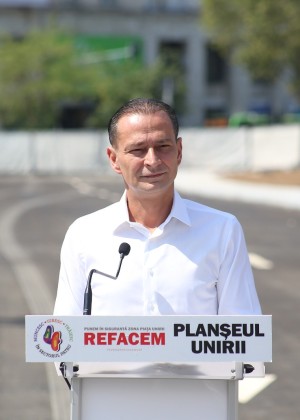 Circulația prin Piața Unirii redeschisă marți anunță primarul Daniel Băluță Mai devreme decât estimam inițial. Când ar urma să fie gata întregul proiect Video