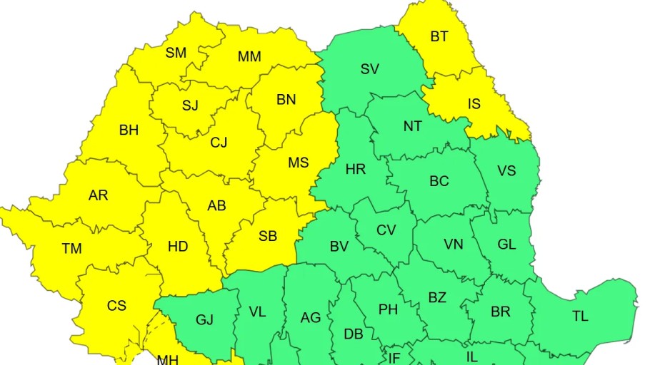 Cod galben în România. Caniculă în București și alte 9 județe din sud și vijelii în restul țării marți