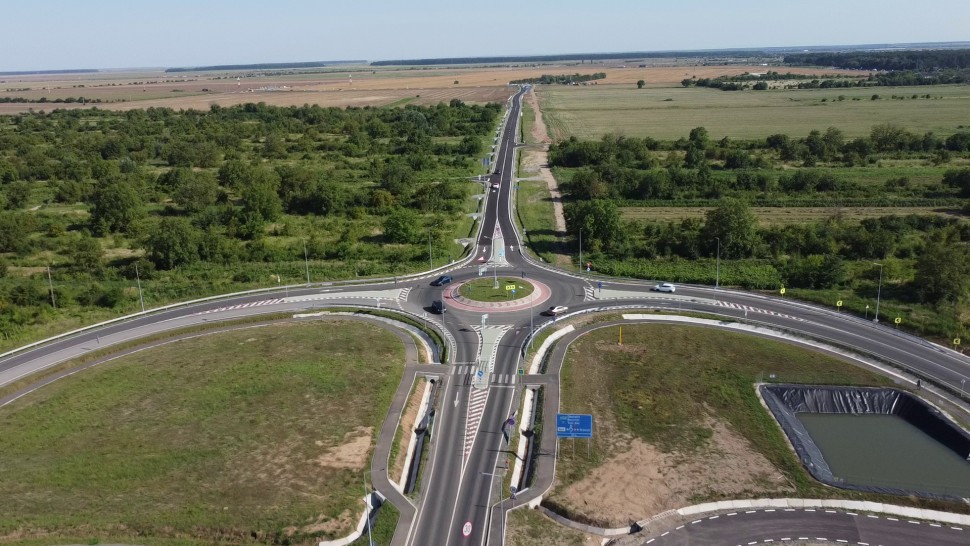 Hubert Thuma anunță semnarea contractului de finanțare pentru reabilitarea și modernizarea drumului județean DJ301A Glina cu finanțare prin Programul Regional București  Ilfov Analizat votat și semnat într-o singură zi