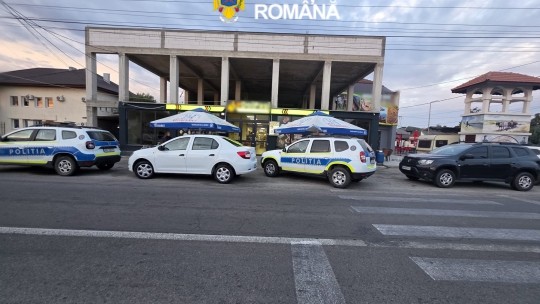Peste 50 de percheziţii domiciliare într-un dosar de evaziune fiscală în şapte judeţe şi Bucureşti