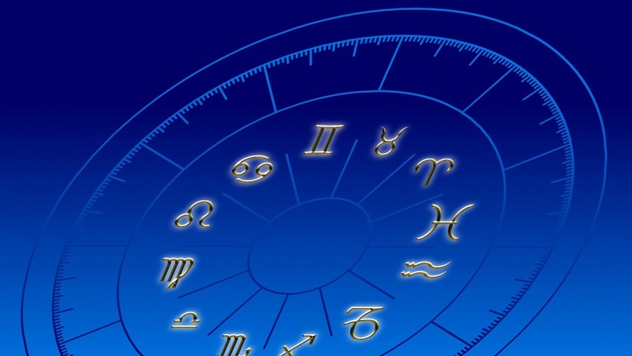 Horoscopul weekendului 15-16 august 2026. Ce rezervă astrele pentru fiecare zodie