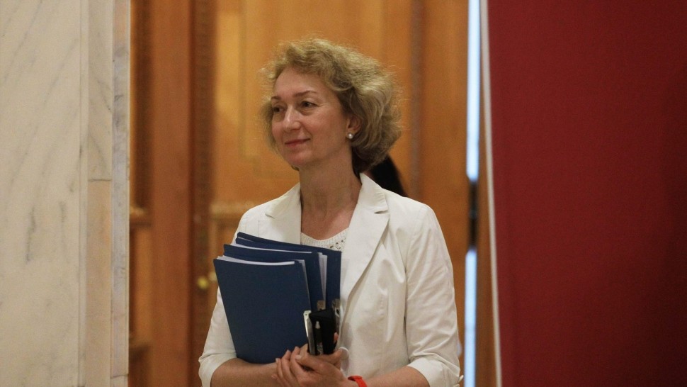 Președinta CCR noi informații privind întâlnirea controversată cu Bolojan din biroul lui Abrudean Propunerea privind locul a aparținut domnului prim-ministru