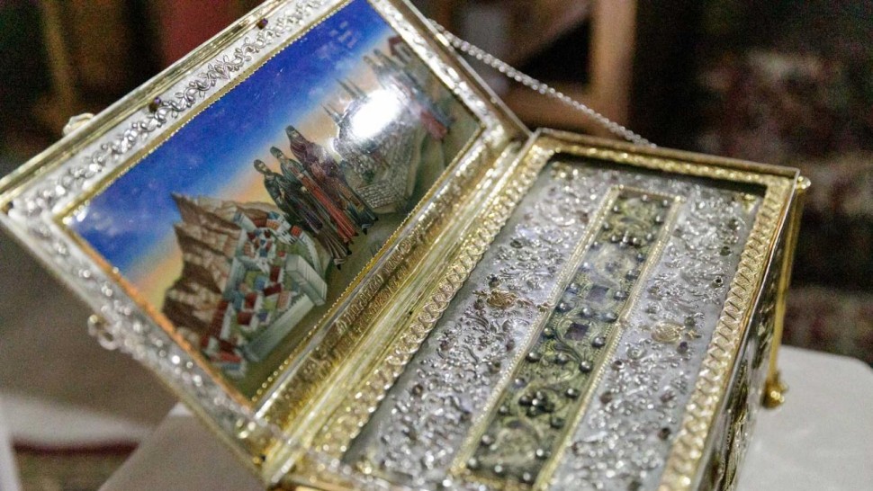 Brâul Maicii Domnului adus din Grecia. Când se vor putea închina credincioșii la Biserica Sf. Ilie - Ghencea