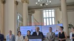 Exclusiv Prof. univ. dr. Cătălin Cîrstoiu decanul Facultății de Medicină despre viitorul medicinei cu AI Nu cred că vom ajunge vreodată să ne tratăm cu inteligența artificială vom avea nevoie de medici | Video