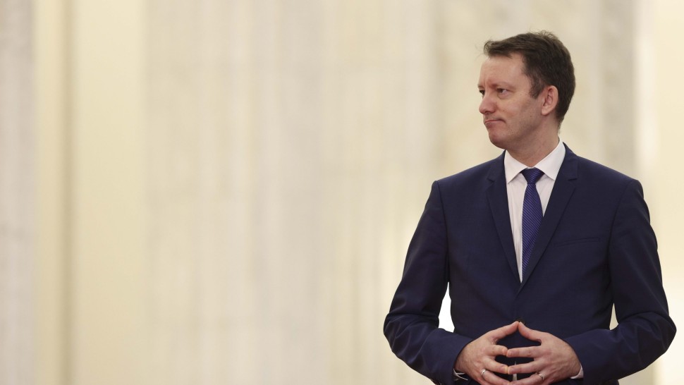 Siegfried Mureșan calcule privind votul din Parlament pentru Guvern Cu aritmetica parlamentară avem 170 de voturi. Am avut discuții și cu parlamentarii neafiliați voi merge și la minorități