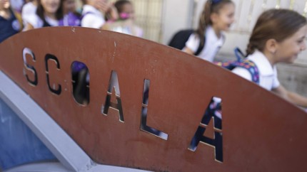 Sună clopoțelul pentru anul școlar 2026 - 2027. Update Festivitate la Școala gimnazială Gheorghe Corneliu din Domneșți VIDEO