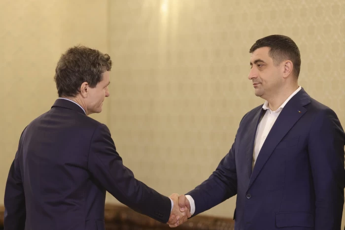 Consultări cu partidele și formațiunile politice parlamentare în vederea desemnării candidatului la funcția de prim-ministru, la Palatul Cotroceni, Bucuresti, 17 septembrie 2026 sursă foto: Inquam Photos / Octav Ganea