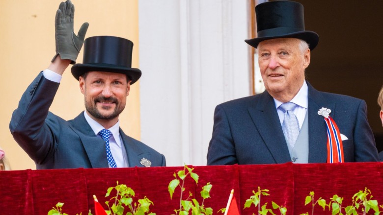 Regele Haakon al Norvegiei a depus jurământul de loialitate în parlament. Funeraliile regelui Harald al V-lea vor avea loc în 9 septembrie