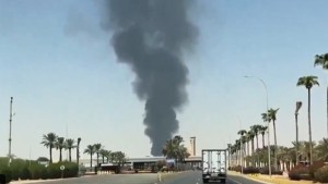 Se extinde războiul în Orientul Mijlociu Rebelii houthi atac asupra Riadului capitala Arabiei Saudite. SUA se tem de o escaladare rapidă a ostilităților