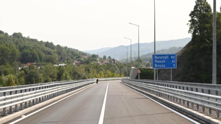 Joi se deschide Centura Comarnic una dintre investiţiile importante de infrastructură rutieră realizate pe Valea Prahovei. Şoseaua ocolitoare va prelua traficul infernal de pe DN1 