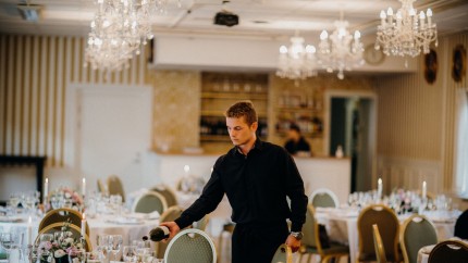 HoReCa este în cădere liberă Românii nu mai vor să investească în industria ospitalității