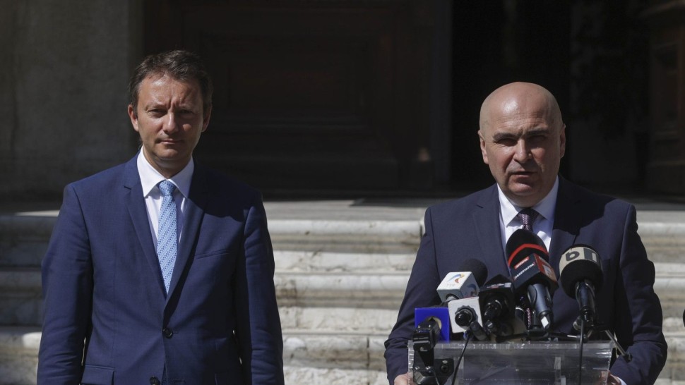 Probleme majore în PNL după desemnarea lui Siegfried Mureșan. Parlamentarii liberali se duc spre tabăra anti-Bolojan și se vor da ocupați în ziua votului Surse
