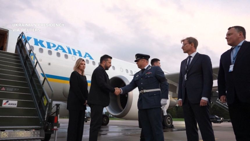 Guvernul Republicii Moldova noi precizări privind decolarea aeronavei lui Zelenski spre Norvegia întârziată din cauza unor drone