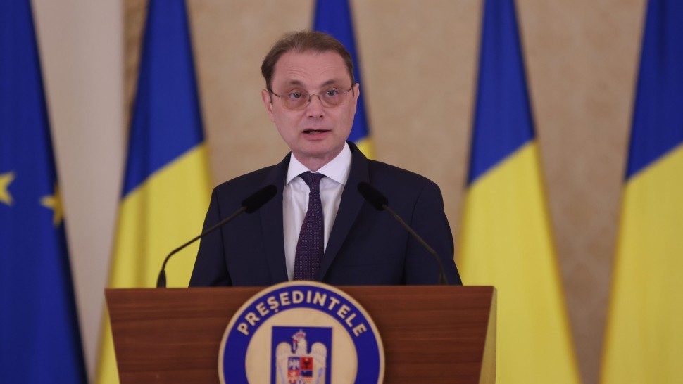 UDMR nu ar spune nu unui guvern condus de Luca Niculescu. Zero voturi de la AUR