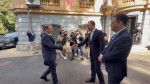 Updare Luca Niculescu începe negocierile cu partidele politice. Premierul a ajuns la sediul PSD