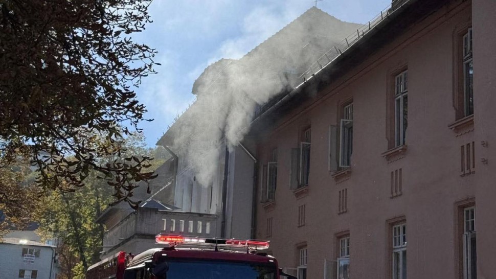 Incendiu la Spitalul de Pneumoftiziologie din municipiul Braşov. O pacientă a fost găsită carbonizată