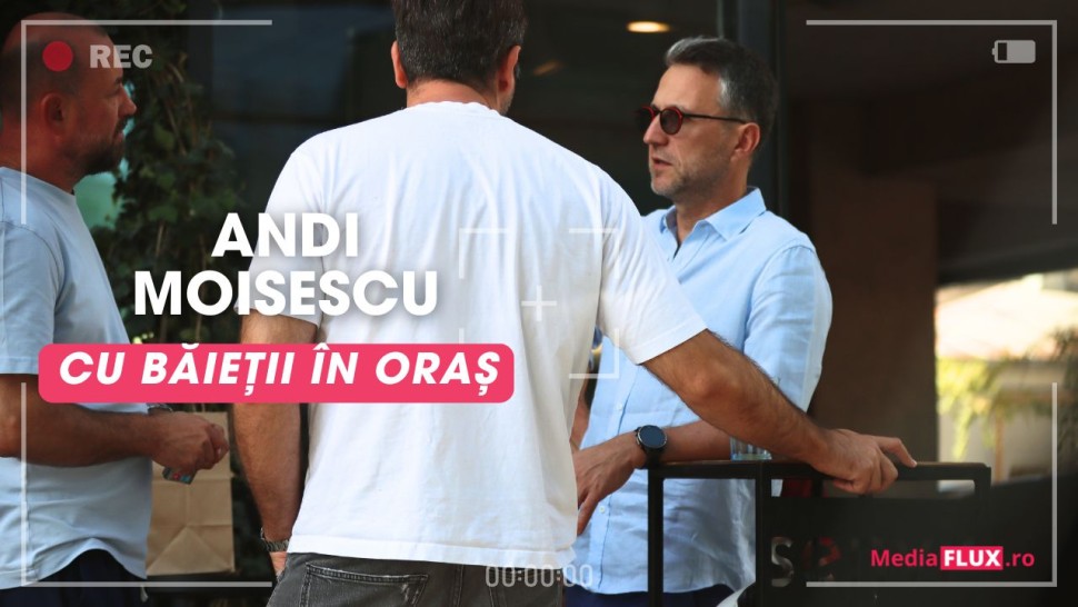 Andi Moisescu se bucură din plin de libertate după divorț. Vedeta TV a schimbat agitația cu gașca de prieteni Foto Paparazzi