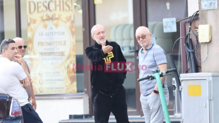 Moment din viața lui Gigi Becali, filmat de paparazzi! Latifundiarul, discuții cu nepotul său preferat, Lucian Becali, la colț de stradă