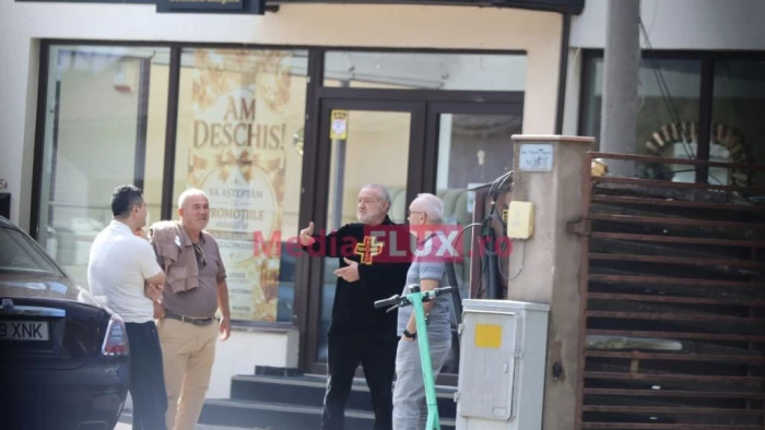 Moment din viața lui Gigi Becali, filmat de paparazzi! Latifundiarul, discuții cu nepotul său preferat, Lucian Becali, la colț de stradă